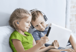 Підключення до смартфонів і не тільки